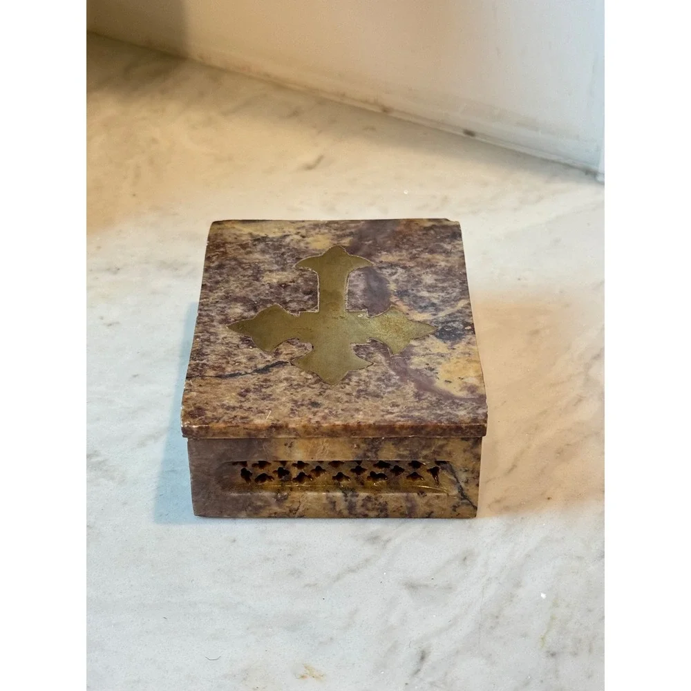 Vintage Soapstone Trinket Box Brown Brass Cross Inlay Carved India Handmade